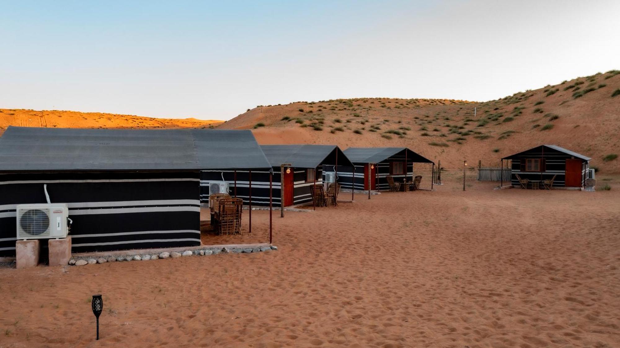 แซนด์ ดีไลท์ แคมป์ Hotel Al Wasil ภายนอก รูปภาพ
